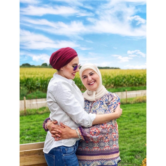 Meet your Posher, Fathia - Picture 1 of 1